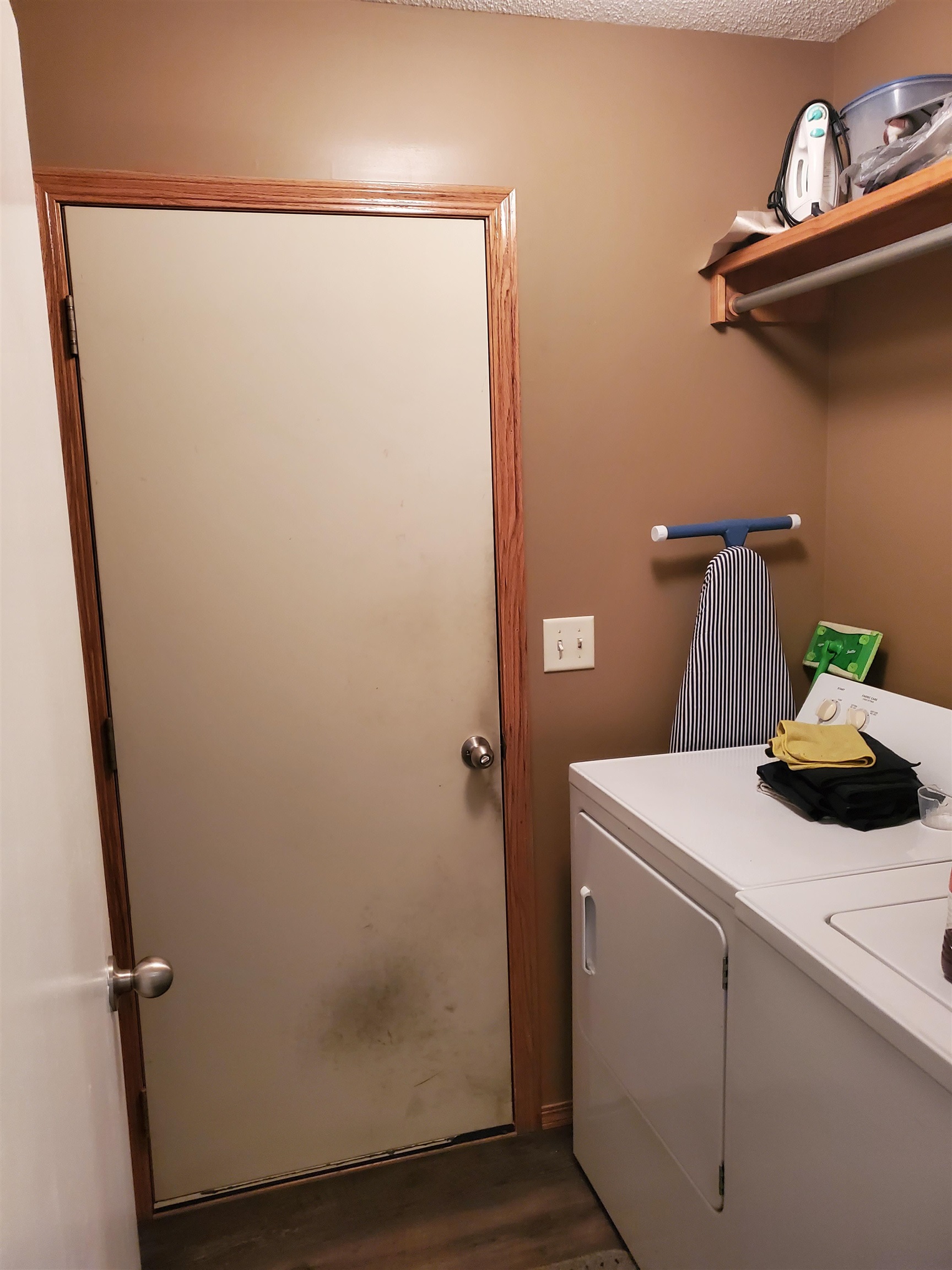 1435 E Berlin