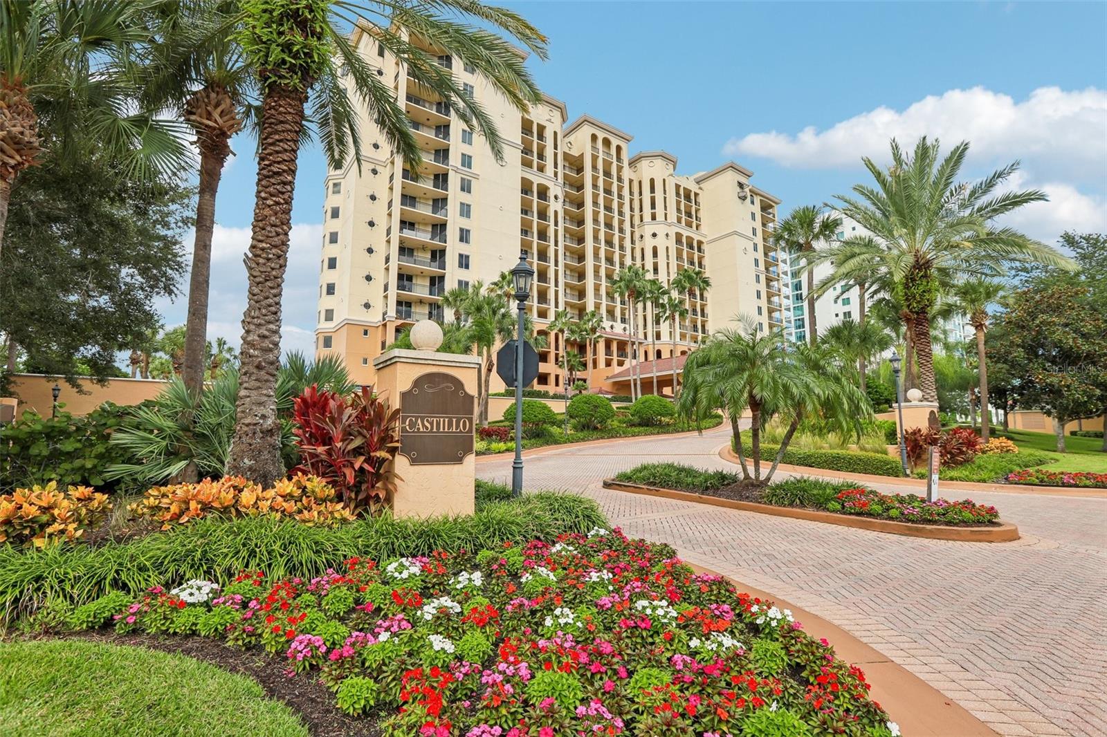 5823 Bowen Daniel Drive, Tampa, FL