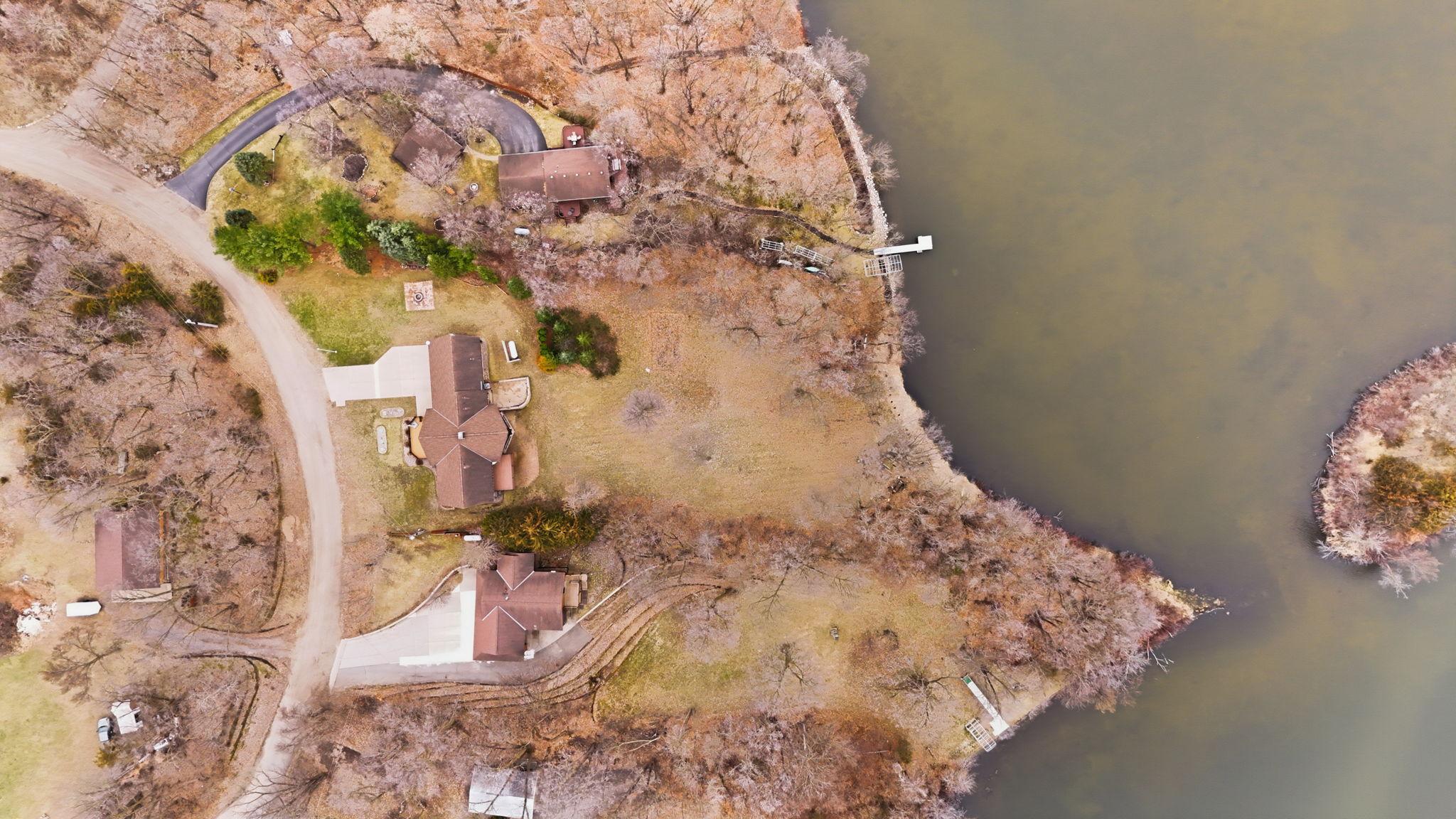 20368 Edgehill Circle