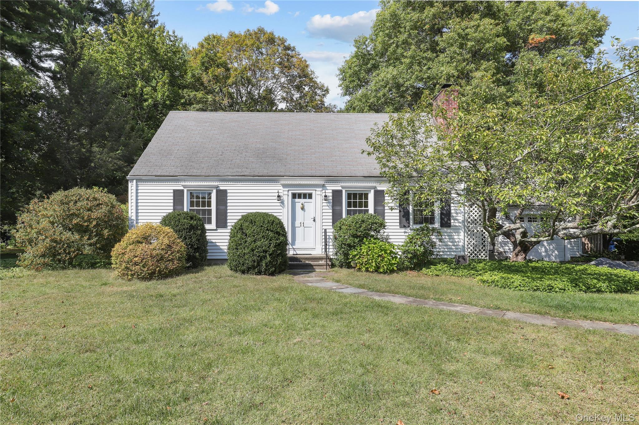 Welcome to this sweet 4-bedroom Cape in the highly sought-after neighborhood of "The Farms"! On the market for the very first time by the original owners, this home radiates charm and warmth. Featuring newly updated bathrooms, a refreshed kitchen with new granite countertops, new appliances, refinished hardwood floors, sun-filled spaces, and a layout that blends comfort with character, it’s a true gem. The property boasts a generously sized deck and flat, private backyard—perfect for play, entertaining, or relaxation.

Enjoy the unbeatable location, just a short walk to nearby parks, shops, and all that the community has to offer. This is a rare opportunity to own in "The Farms"—don’t miss your chance to call it home!