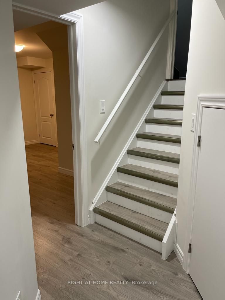 2545 Snow Knight Dr Lower