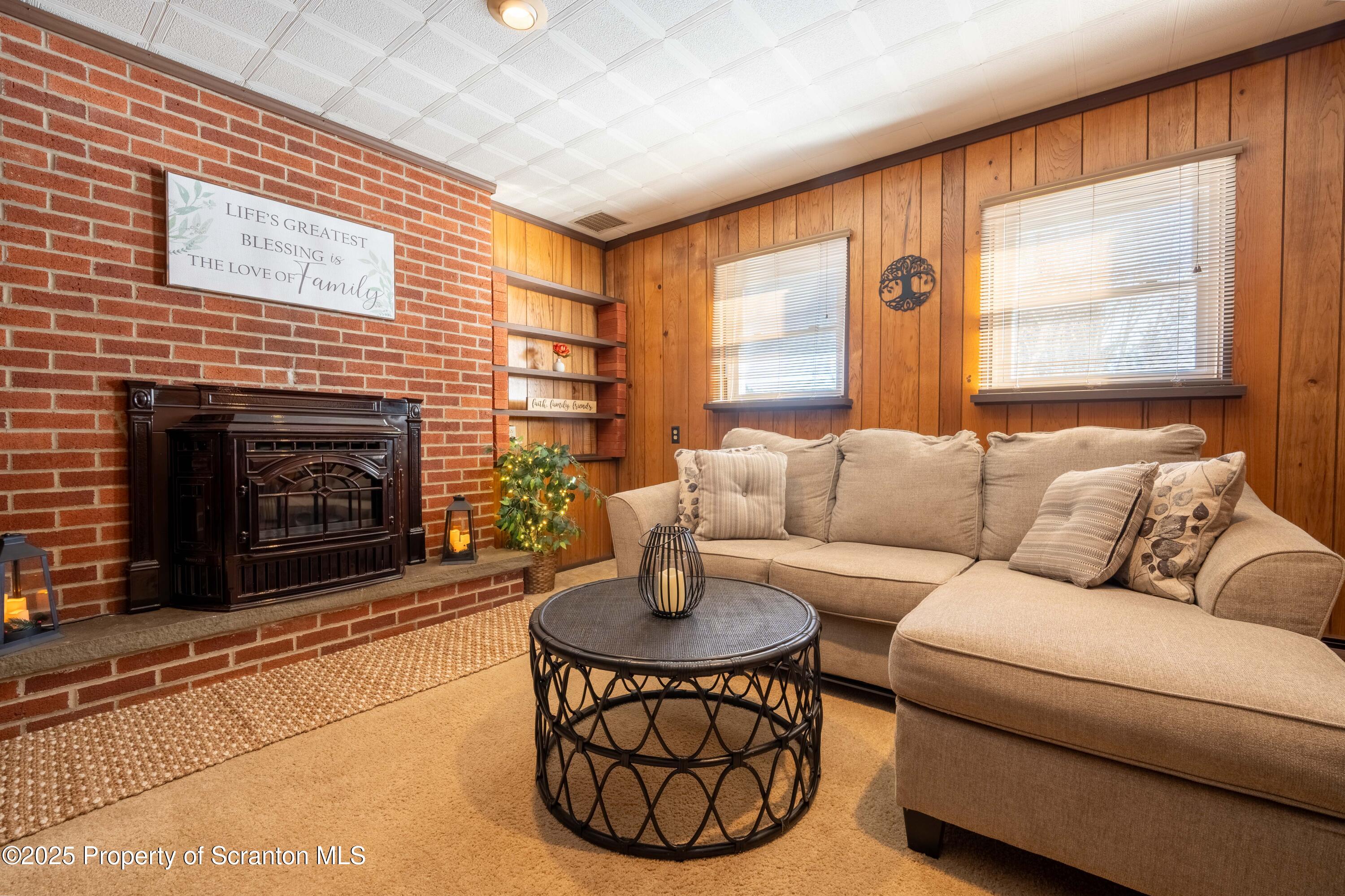 584 Mountain View Estates Road