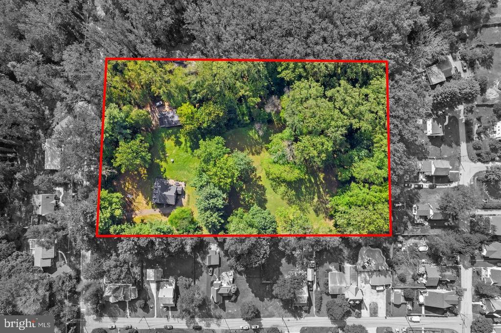 Exceptional opportunity for builders, developers, or investors in highly sought-after Media, PA. 219 and 225 Fox Road are being offered together, presenting a rare chance to create a new residential enclave or private custom estate on expansive combined acreage.  Estimated acreage as follows, 219 Fox .80 acres and 225 Fox is 2.6 acres.  Potential for 5 or 6 .5 acre lots pending township approvals.Each parcel currently features a single-family home that can be occupied, renovated, or removed to accommodate new construction. With strong subdivision and redevelopment potential (subject to township approval), the possibilities are truly compelling.Ideally situated just minutes from the heart of Media Borough, future homeowners will enjoy easy access to the charming shops, restaurants, and year-round community events that make Media known as “Everybody’s Hometown.” Stroll along State Street for dining, boutique shopping, coffee houses, and local favorites, or take advantage of convenient access to major routes including I-476 and Route 1 for effortless commuting to Philadelphia, Wilmington, and beyond.Located in desirable Delaware County and close to top-rated schools, parks, and everyday conveniences, this offering combines location, lifestyle, and long-term upside potential. A rare investment opportunity in one of the region’s most desirable communities.*Each property also listed under residential in the MLS PADE2106774 and PADE2106776.