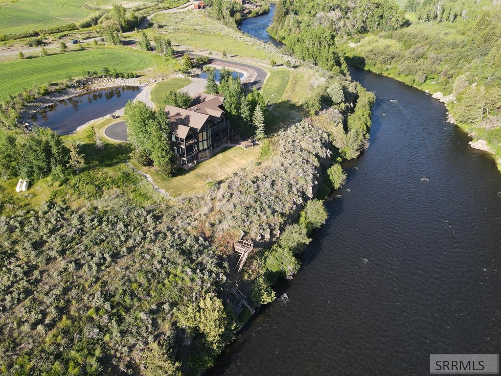 3944 Schaefer Lane