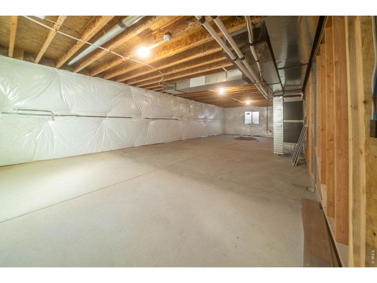 16505 Fairbanks Ct N