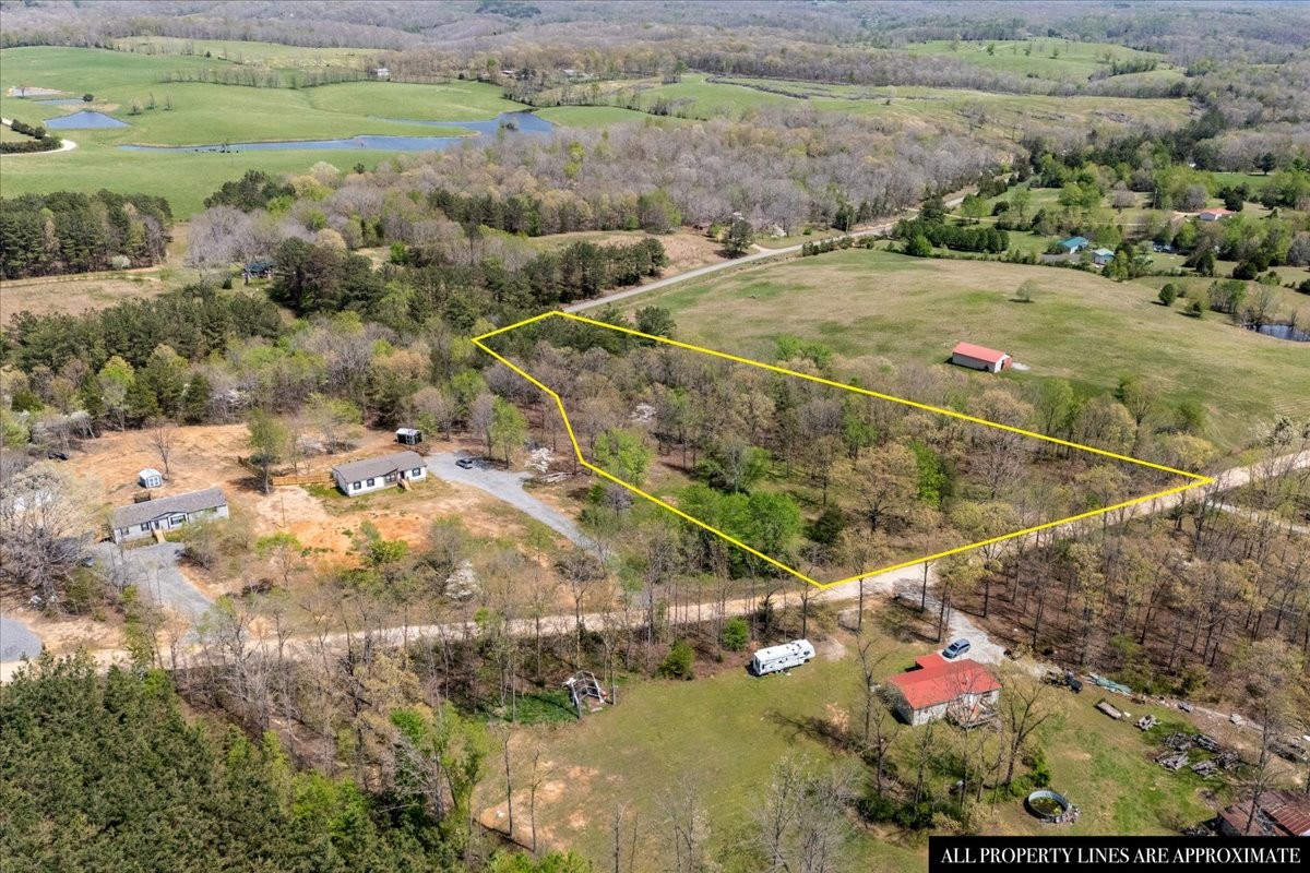 1837 Humphreys Co Line Rd