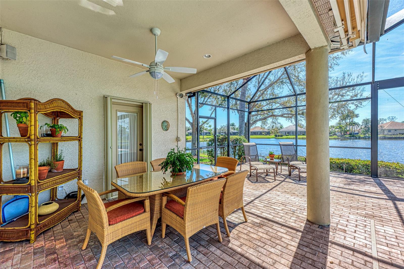 4233 Grosse Pointe Drive