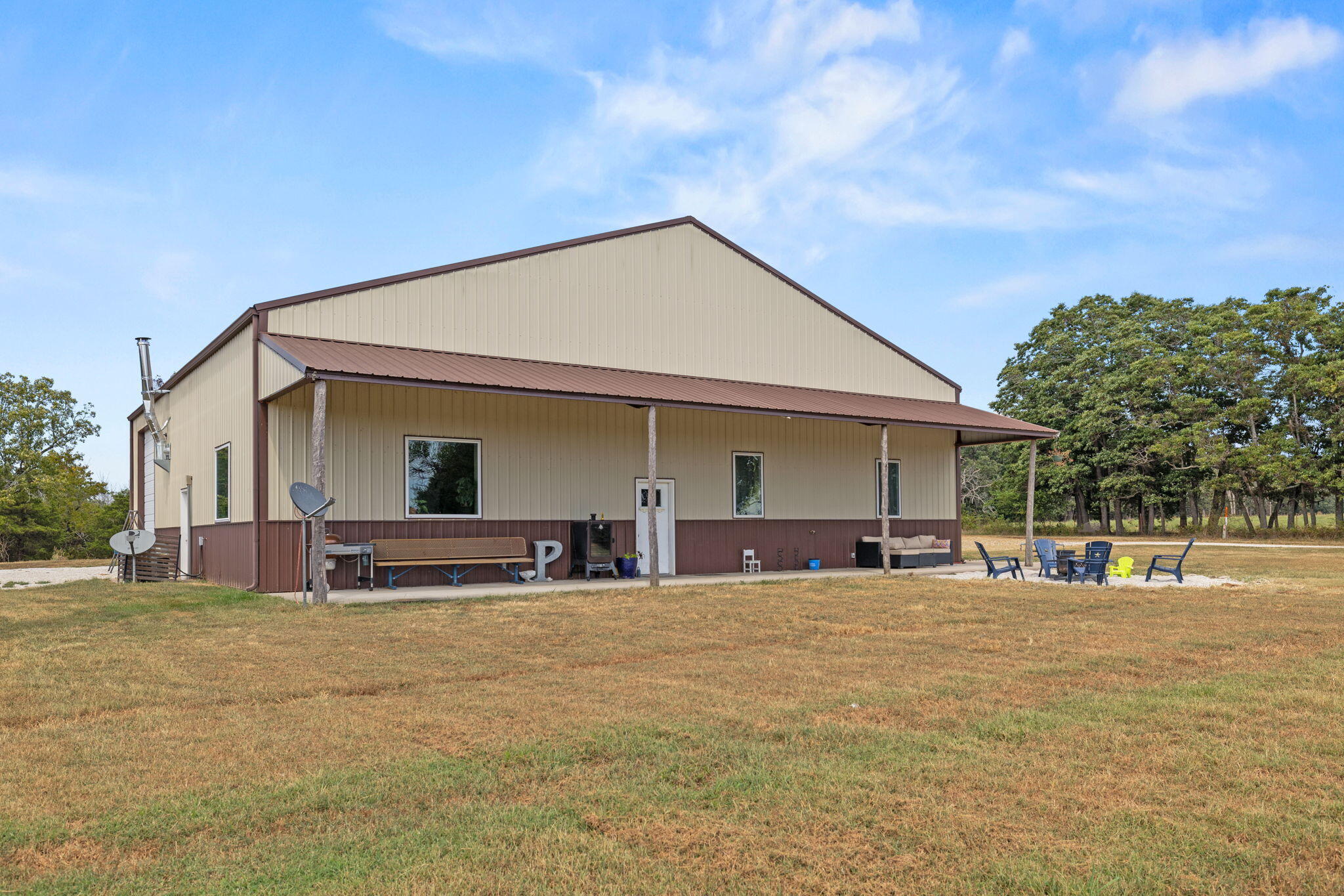 623 E 427th Road