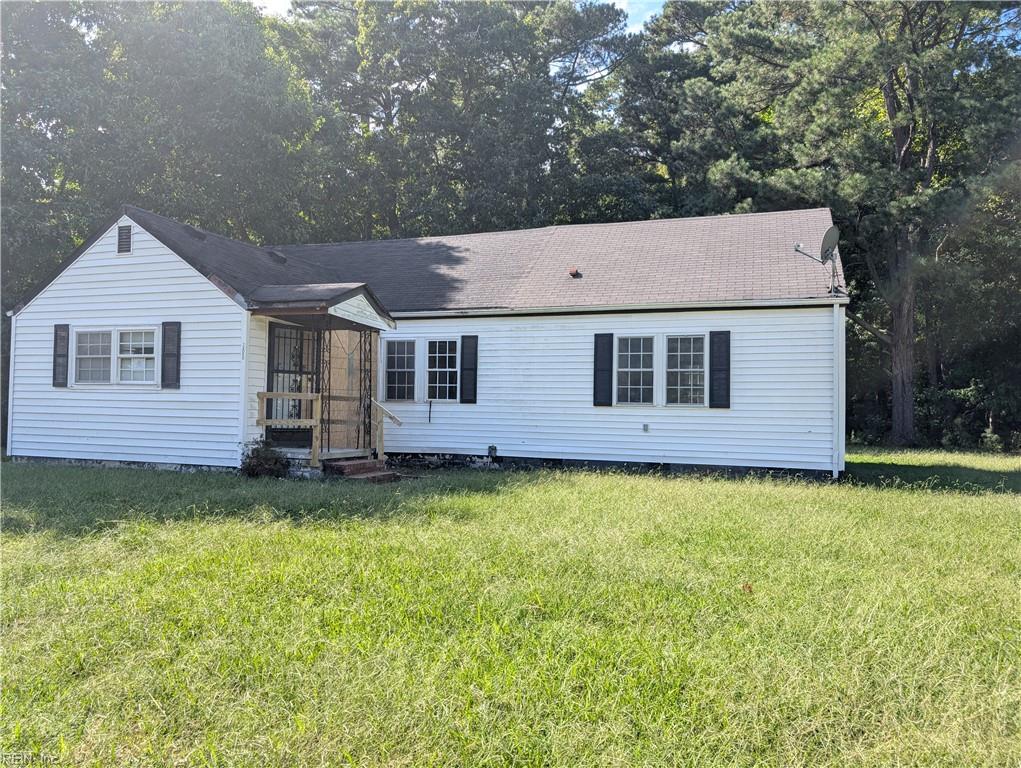 12050 Greenbrier Lane, Smithfield, VA 