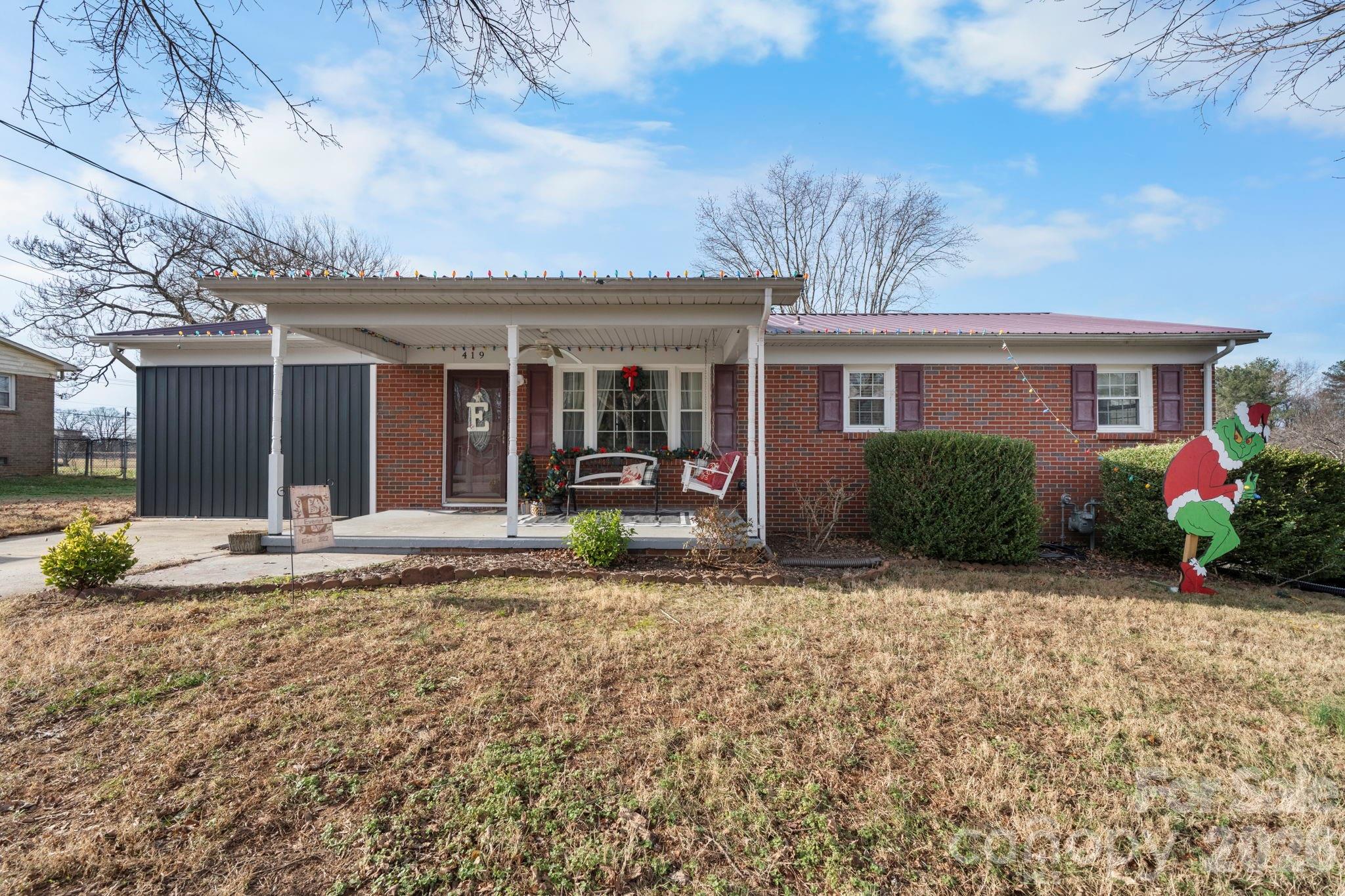 419 Hudson Heights