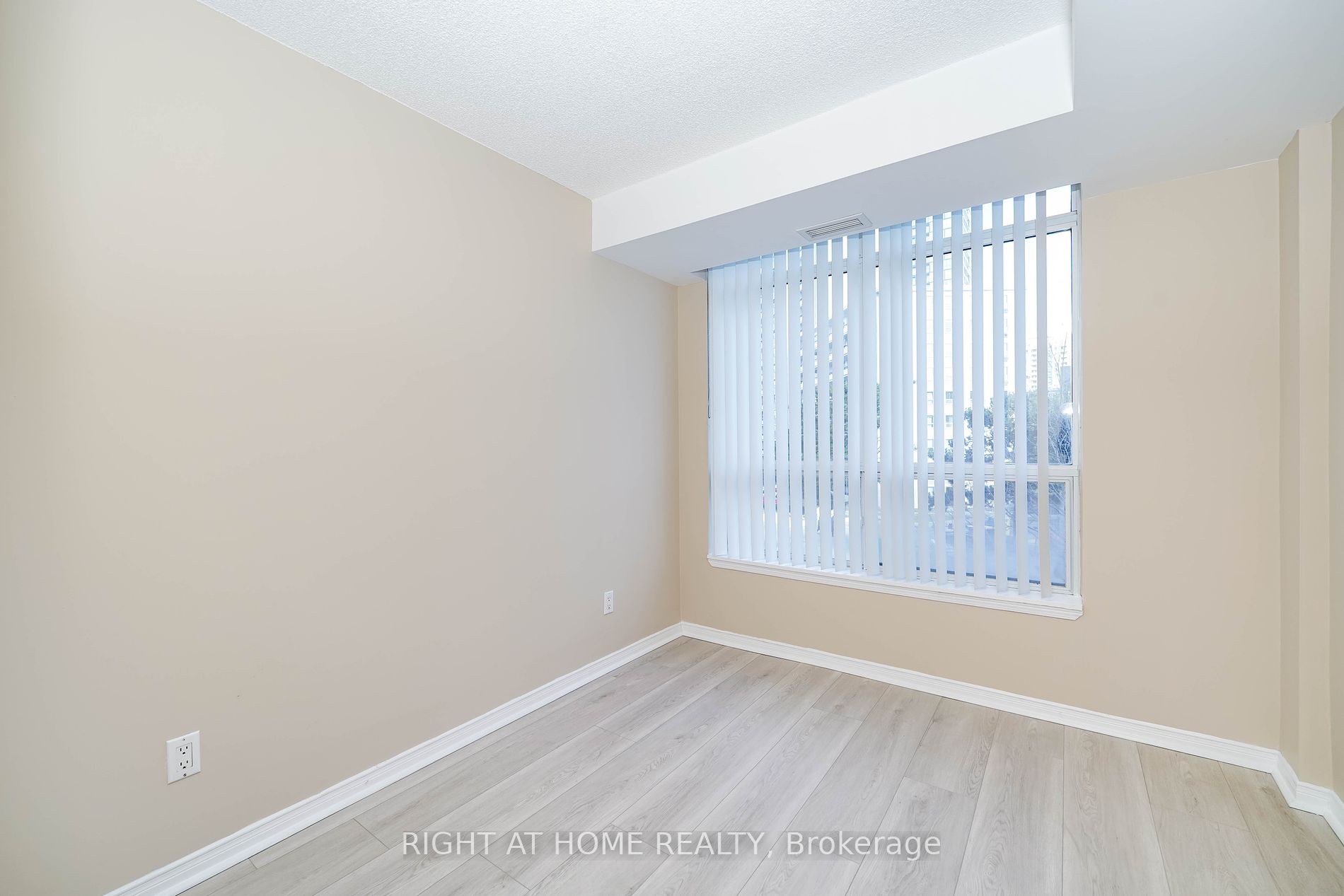 233 Beecroft Rd 319