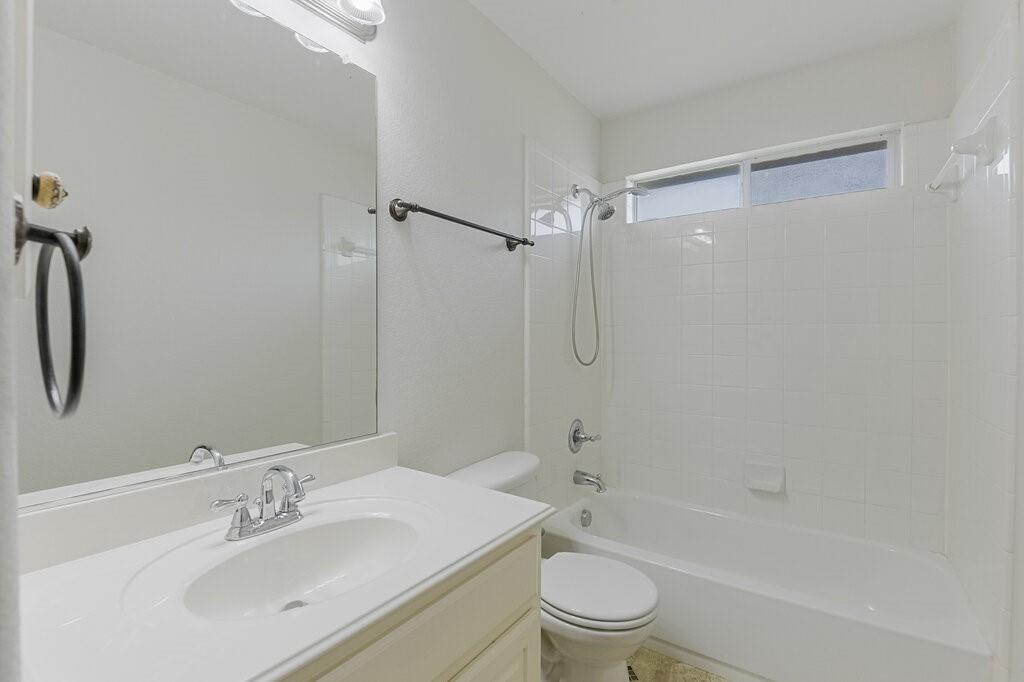 3048 S Camino Lagos