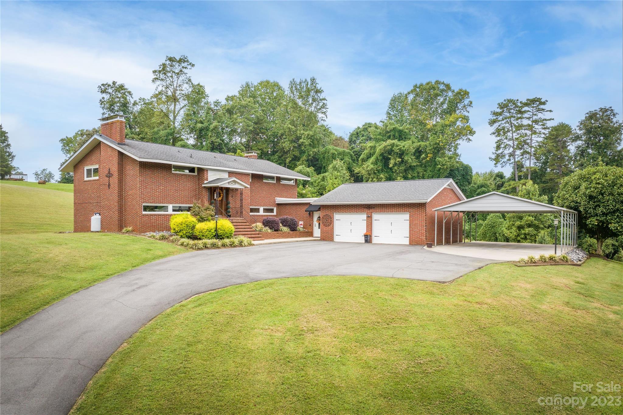 Residential for sale in Newton, North Carolina, 4073943