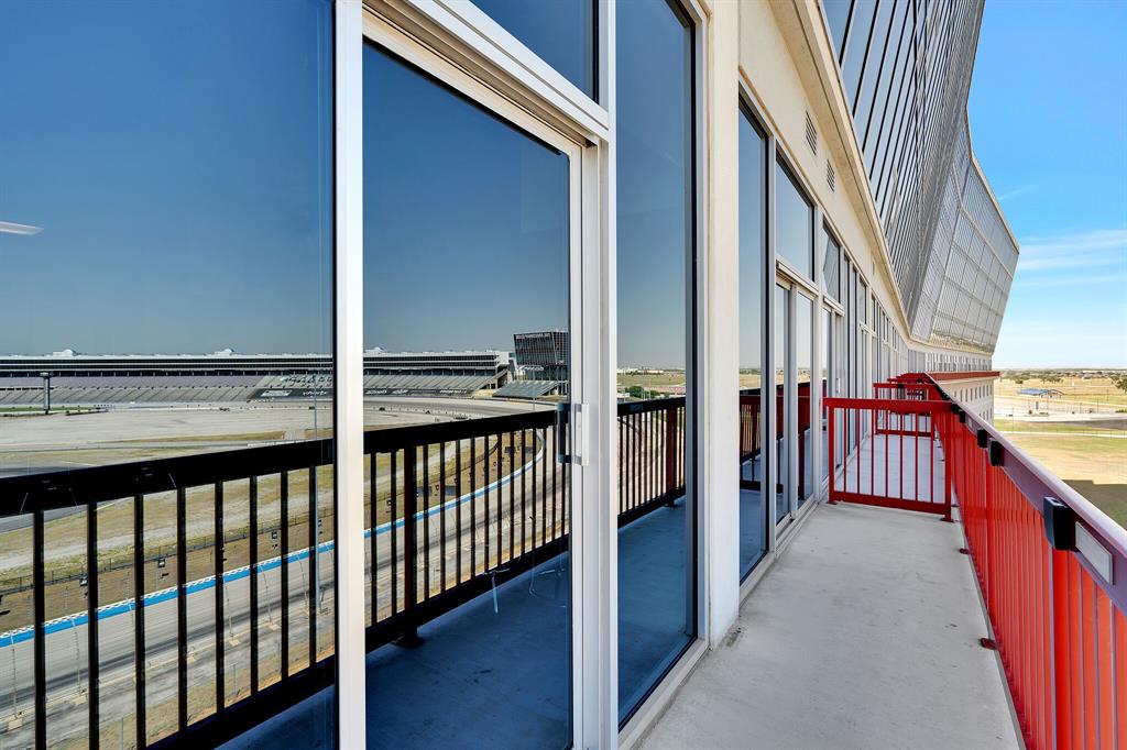 3575 Lone Star Circle 517