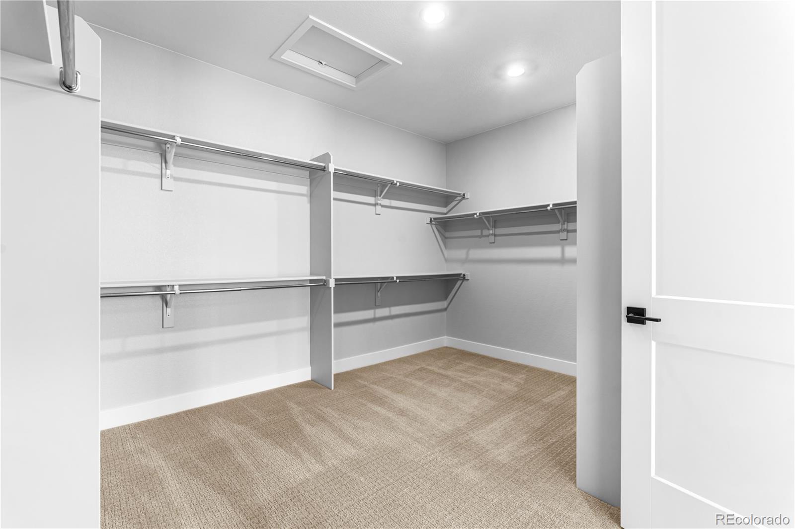 6529 Still Pine Circle