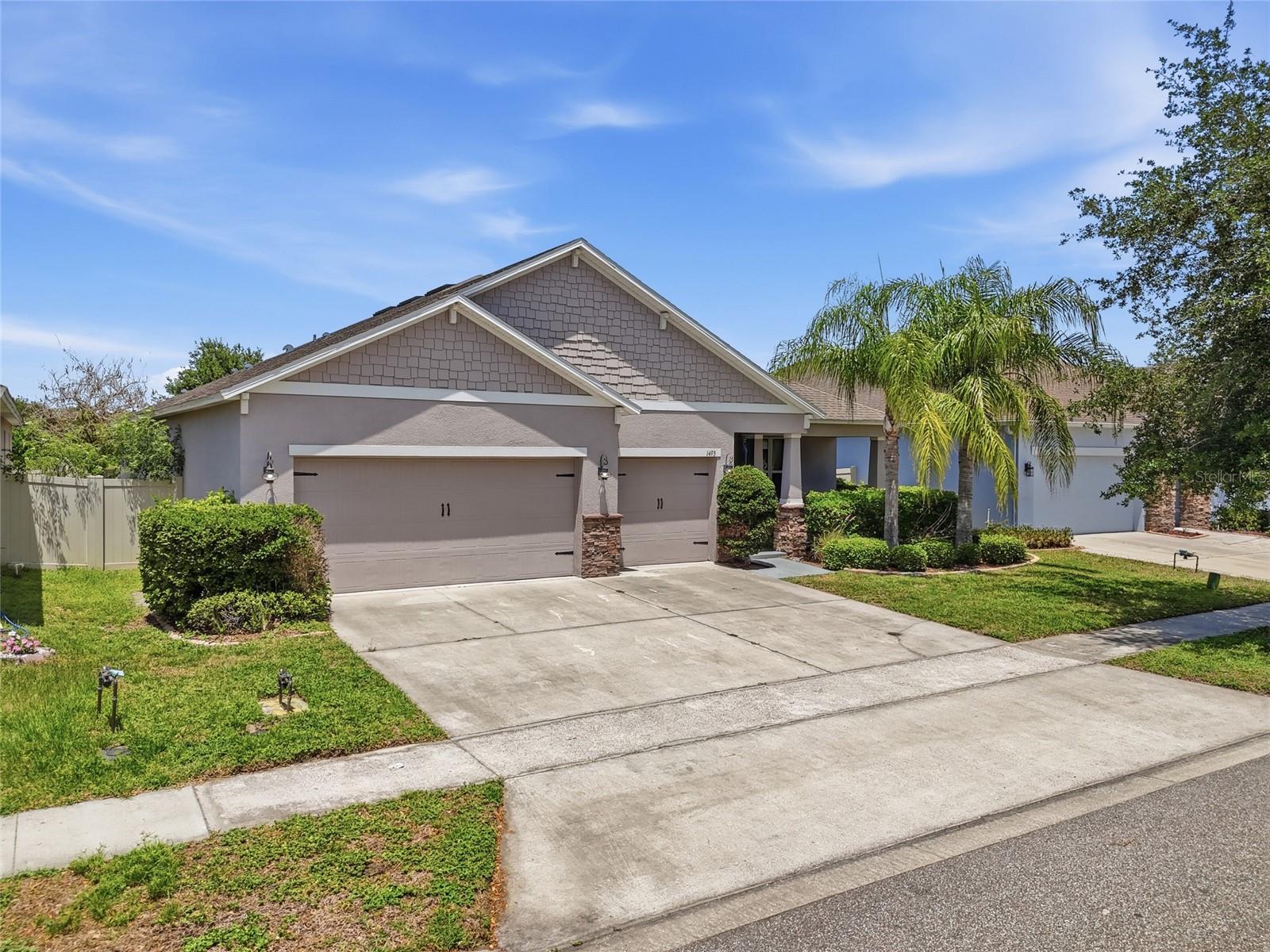 1493 Pine Marsh Loop