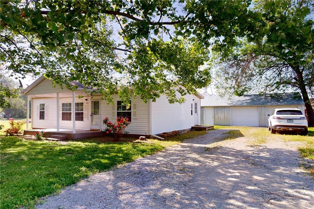 458 E Elm Street