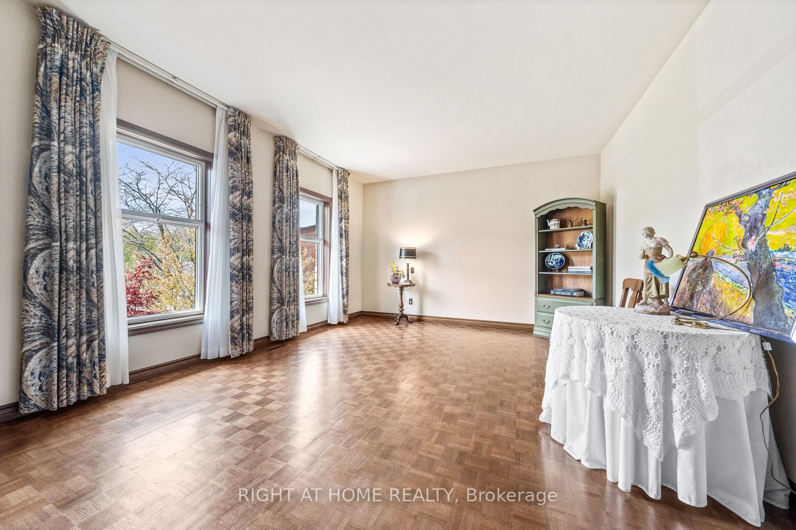 28 Mathers Dr