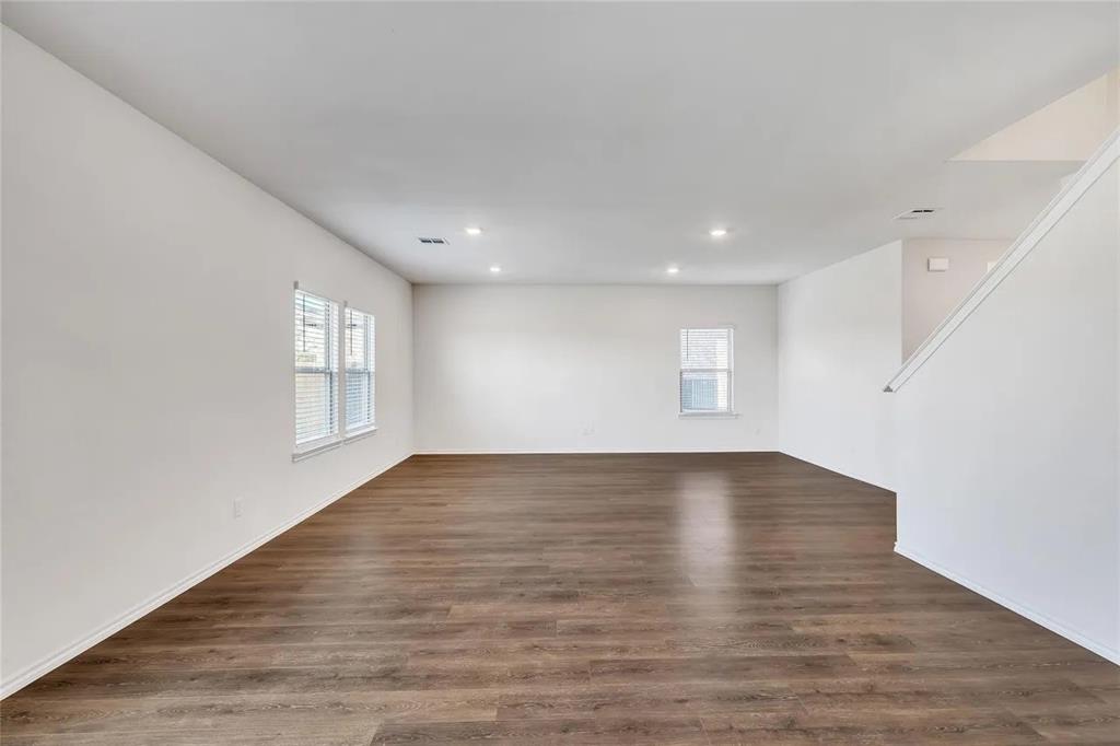 3124 Sweetwater Way