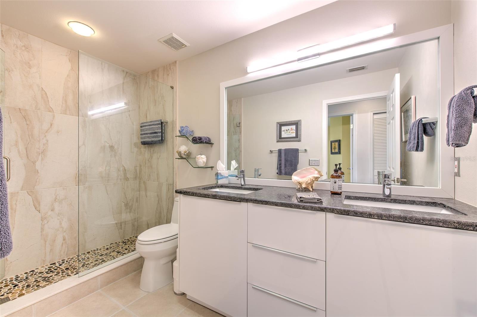 5309 Cottonwood Tree Circle