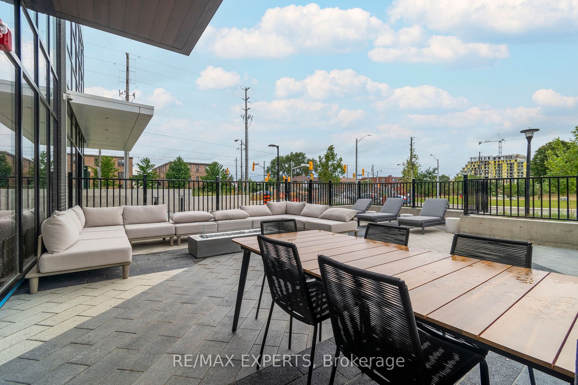 50 George Butchart Dr 102
