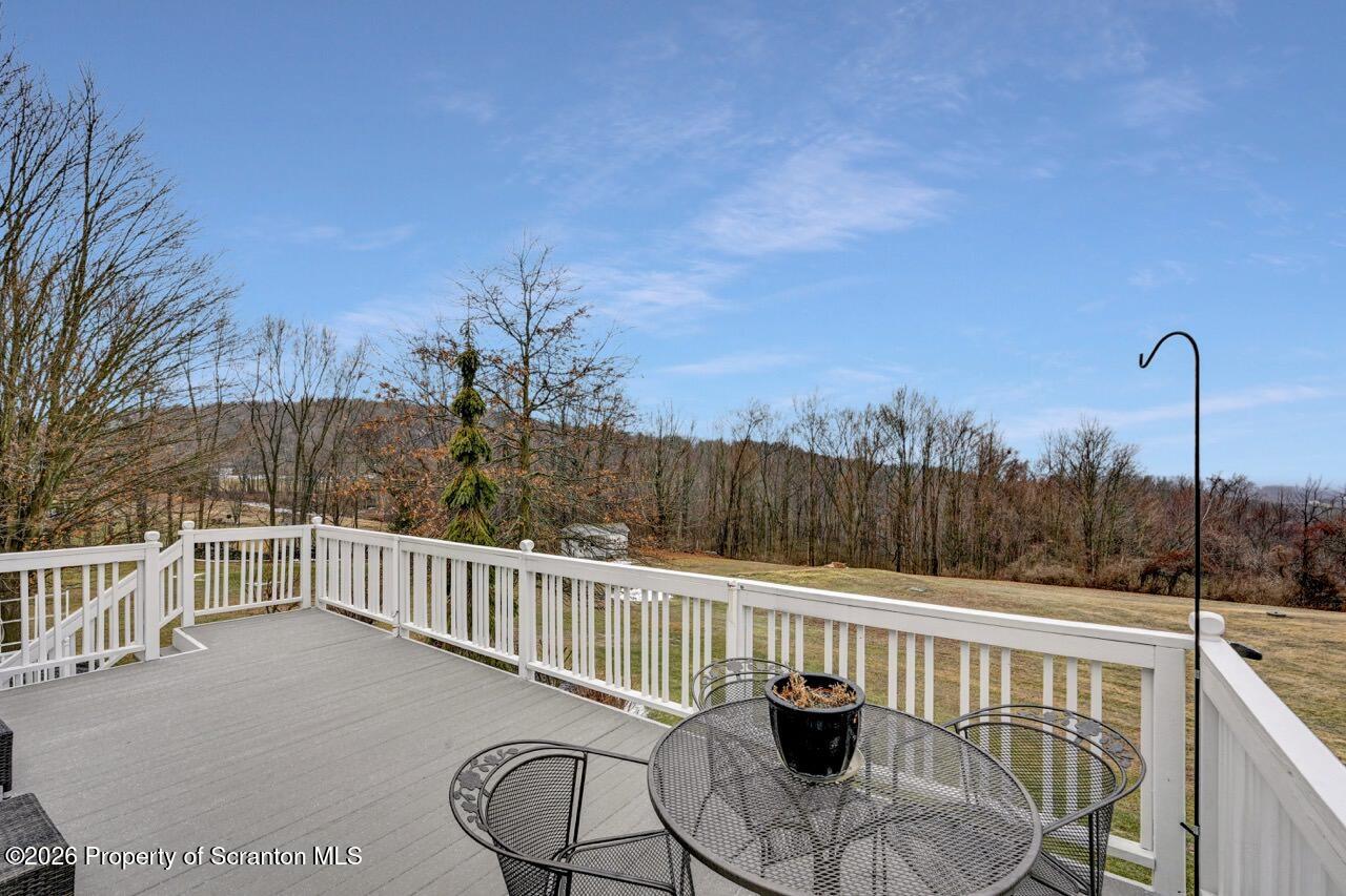 15 Longview Terrace