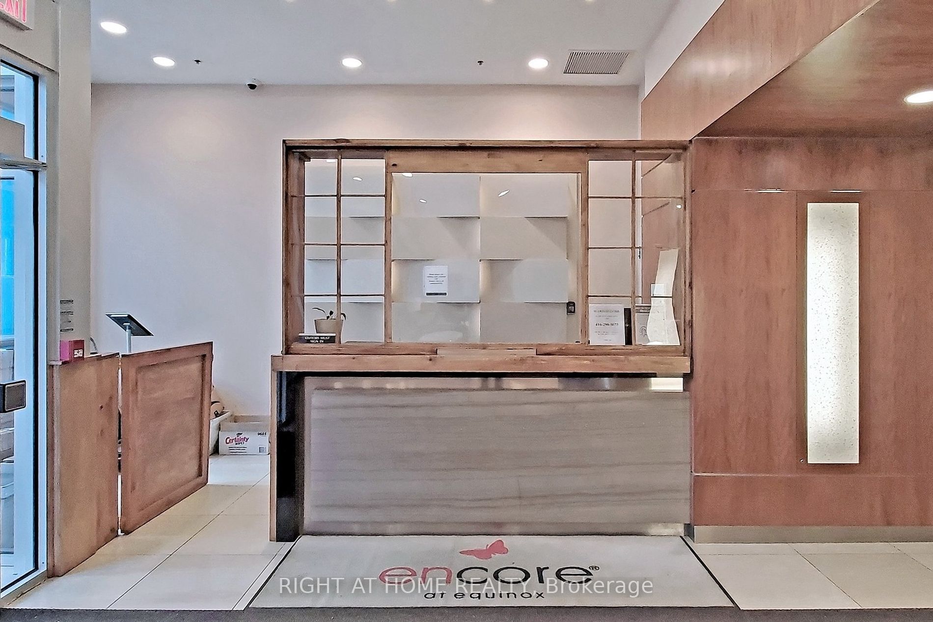 50 Town Centre Crt 1911