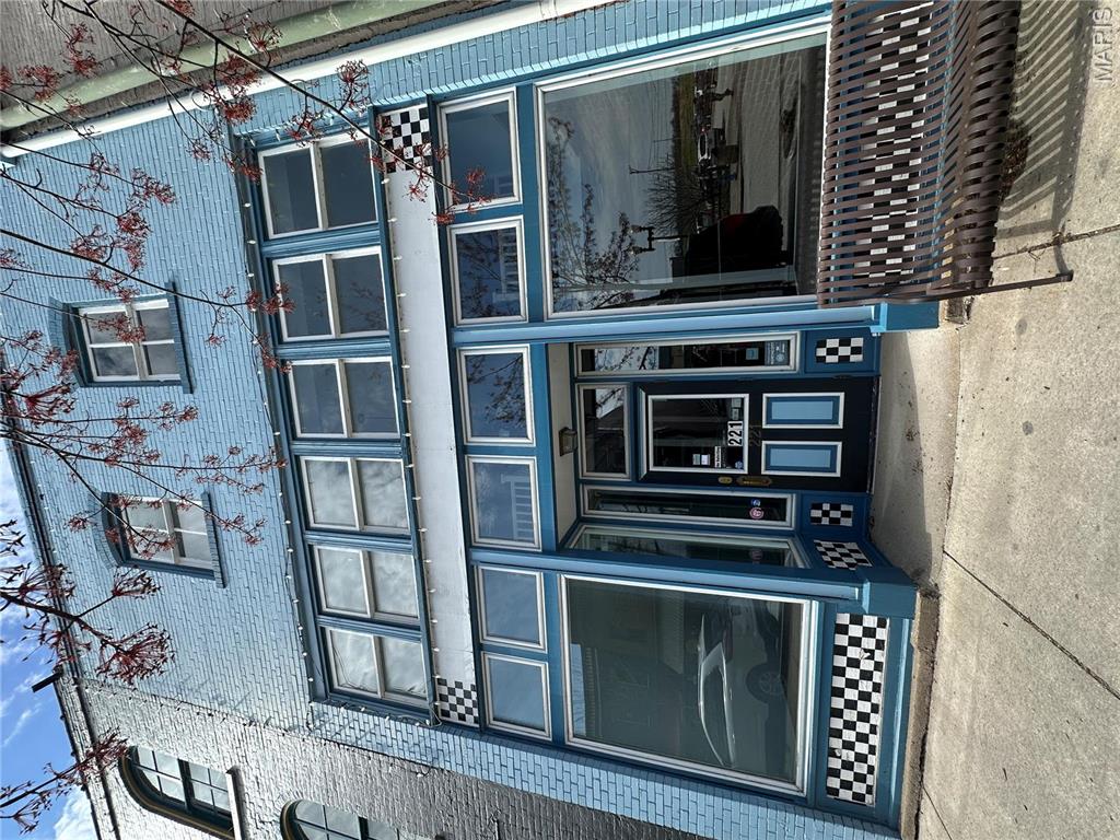 221 N Main Street