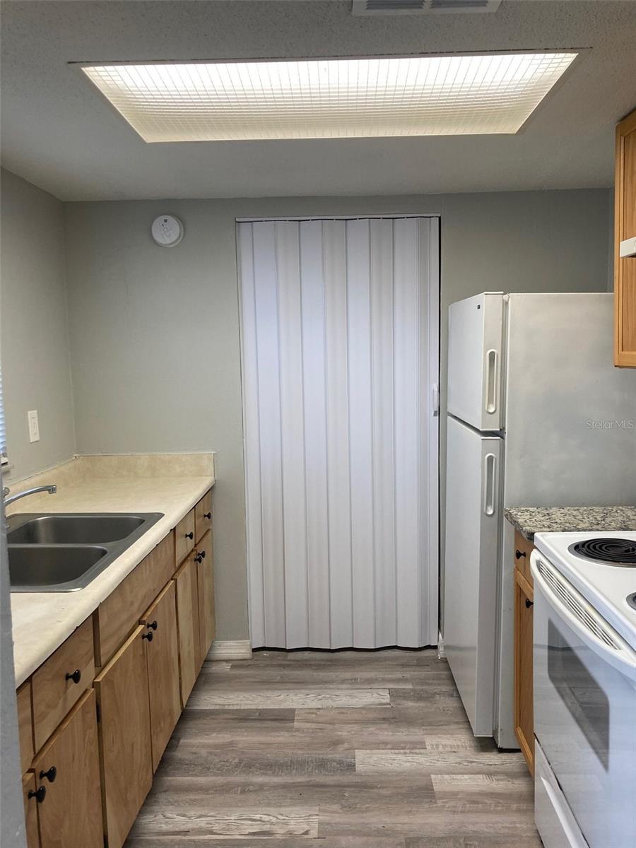 1217 Kennedy Road 44