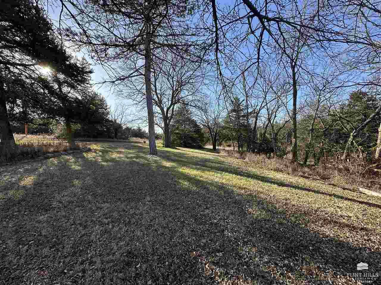 7100 Tuttle Creek Boulevard