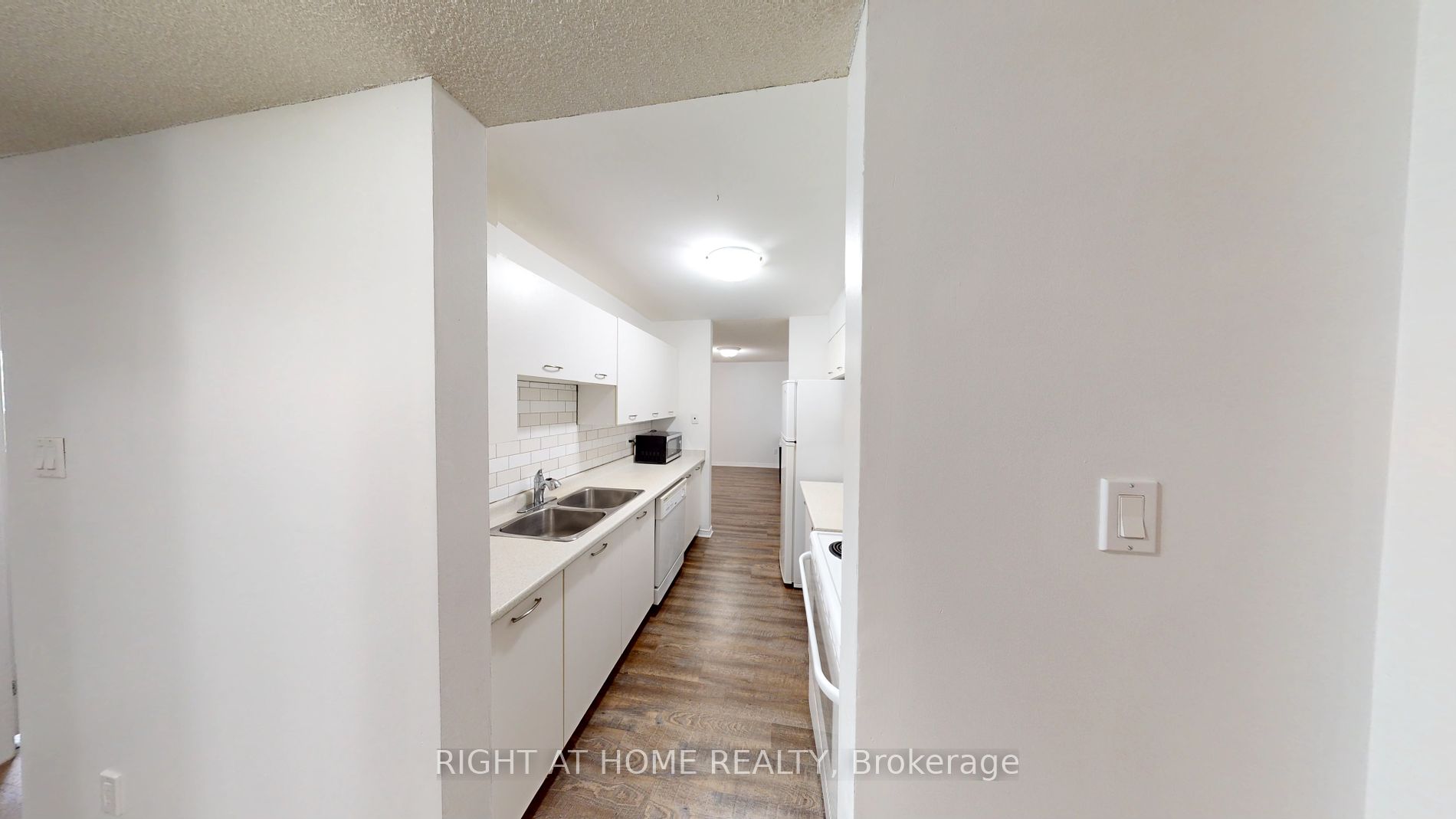 25 Meadow Lane 304