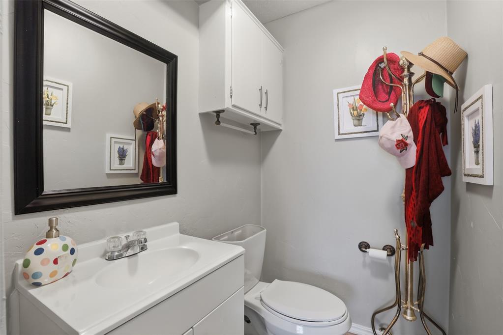 3628 NW 71st Street