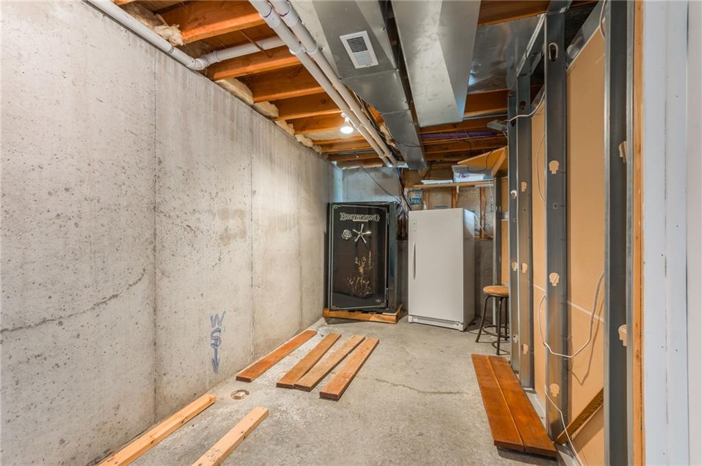 10700 N Holmes Street