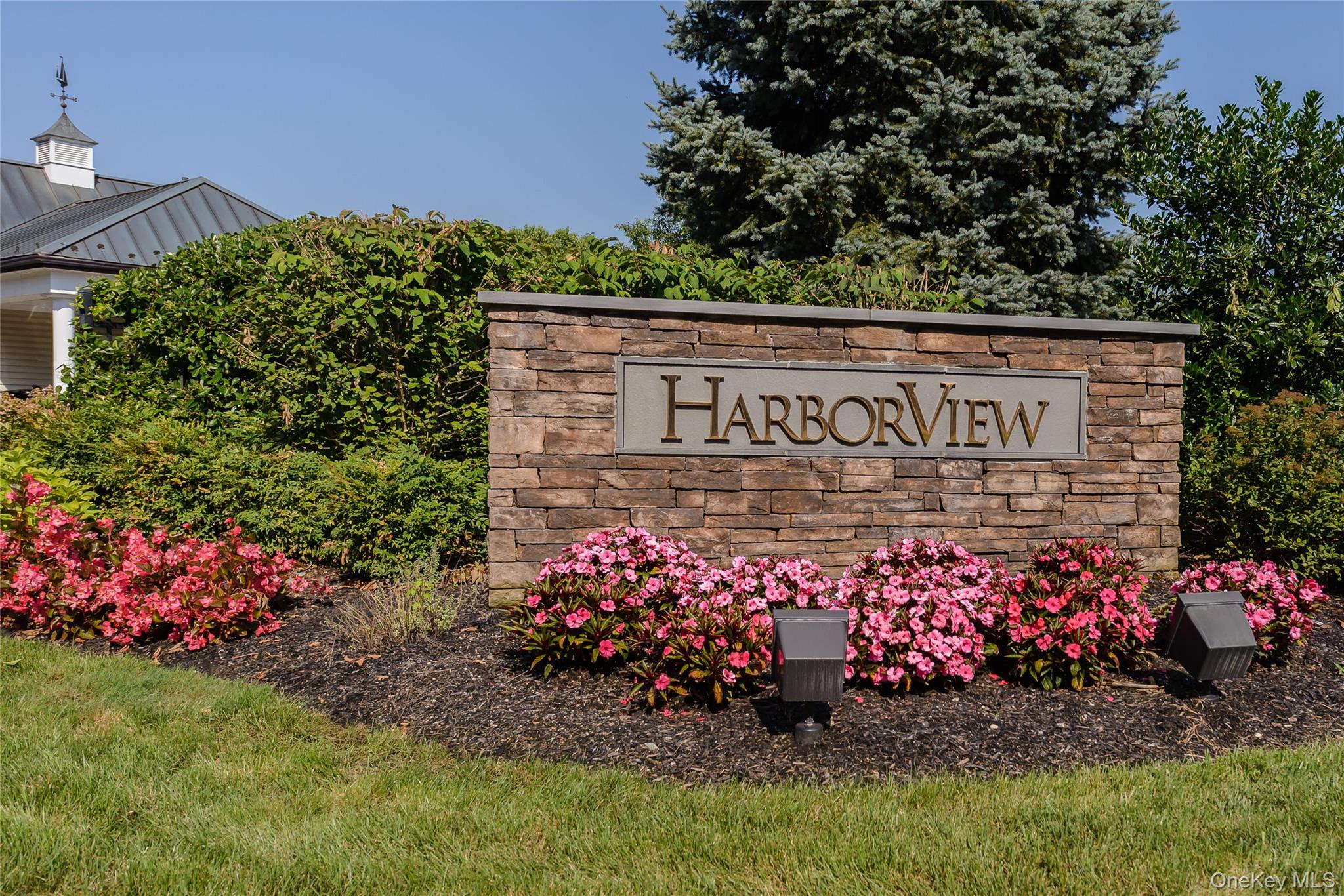 Spacious Home in 55+ Amenity-Rich Community
This beautiful freestanding home features a main-level primary suite, two additional bedrooms plus a loft upstairs for flexible living, and an entertaining room with a cozy gas fireplace. Enjoy a large patio for outdoor gatherings and a convenient two-car garage.