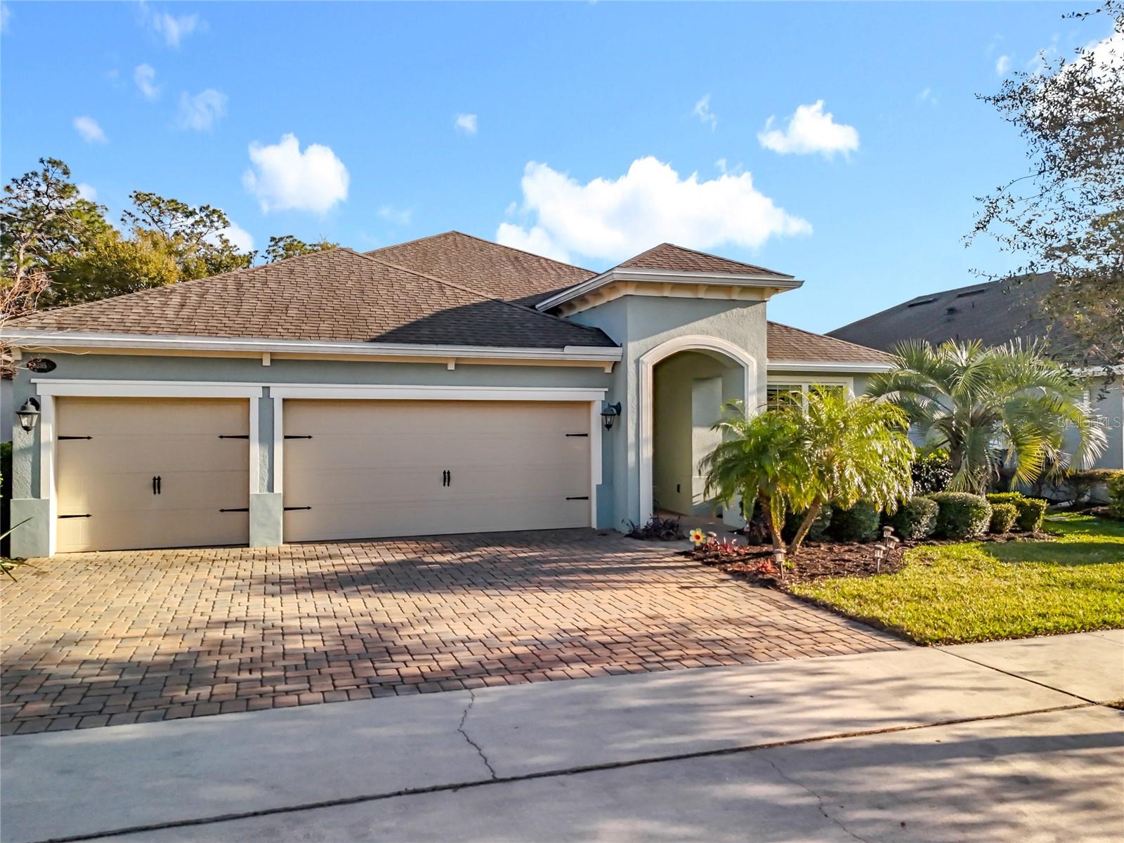 295 Northcote Court