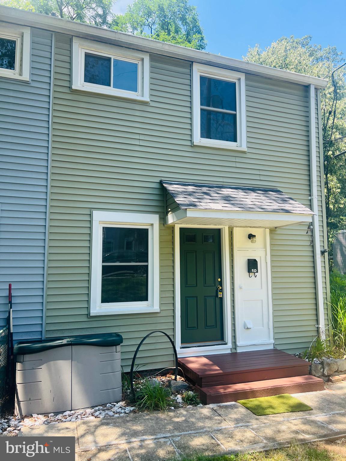 1 Laurel Hill Road