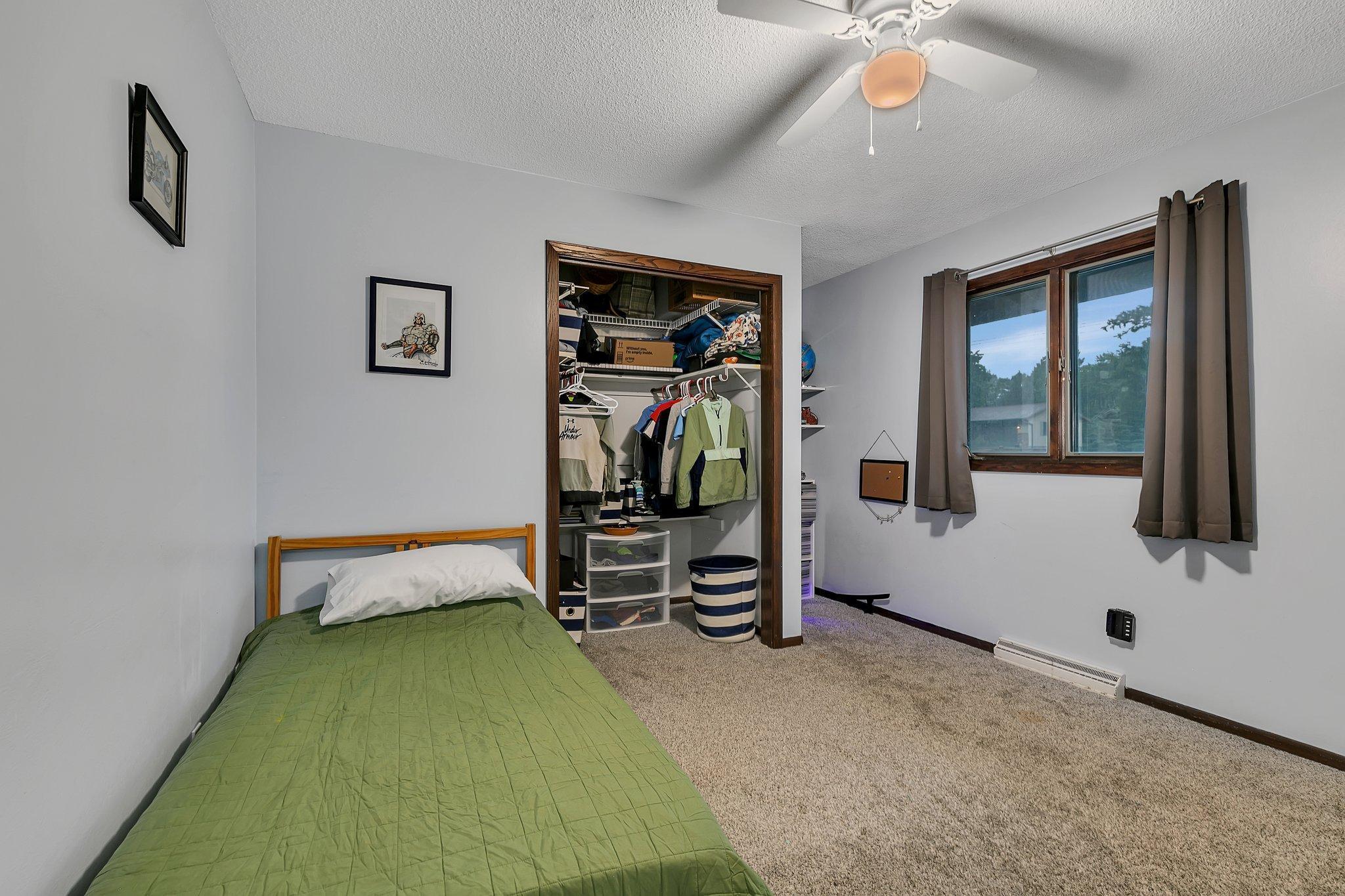 220 16th Avenue SE