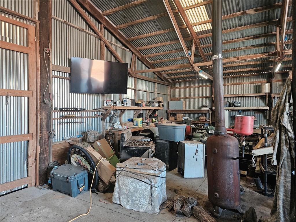 33253 Cedar Niles Road