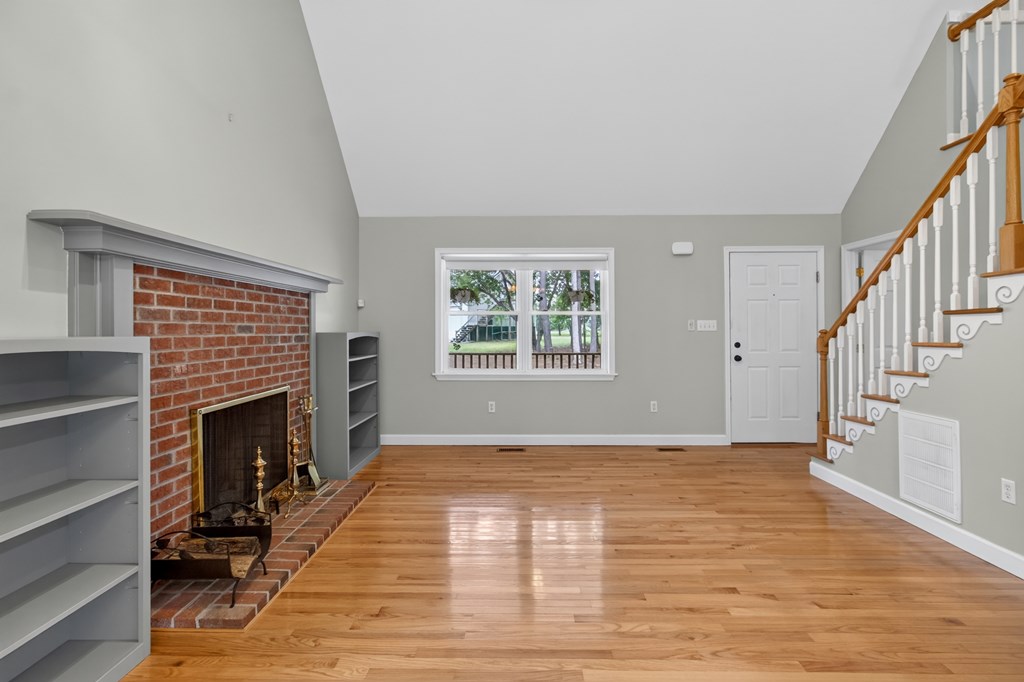 3315 Seaside Rd B