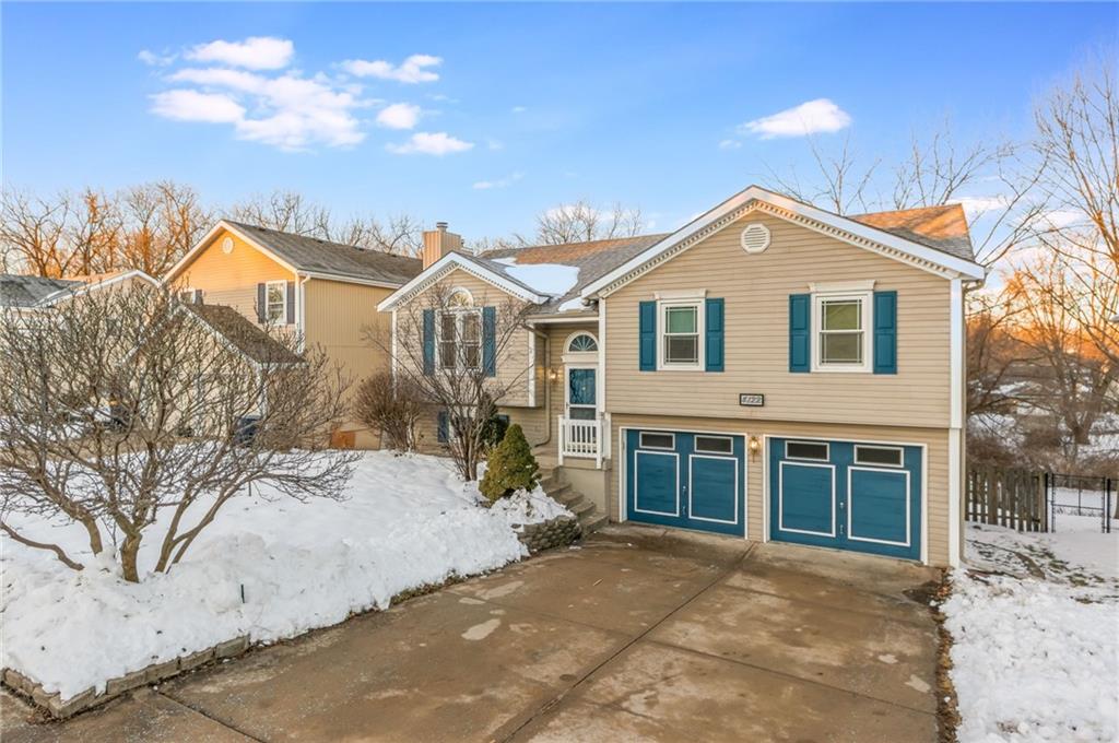 4122 N Campbell Avenue