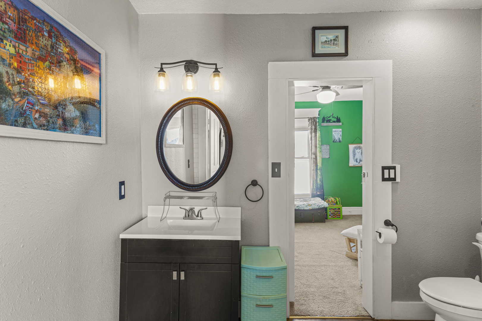 206 N Buchanan Street