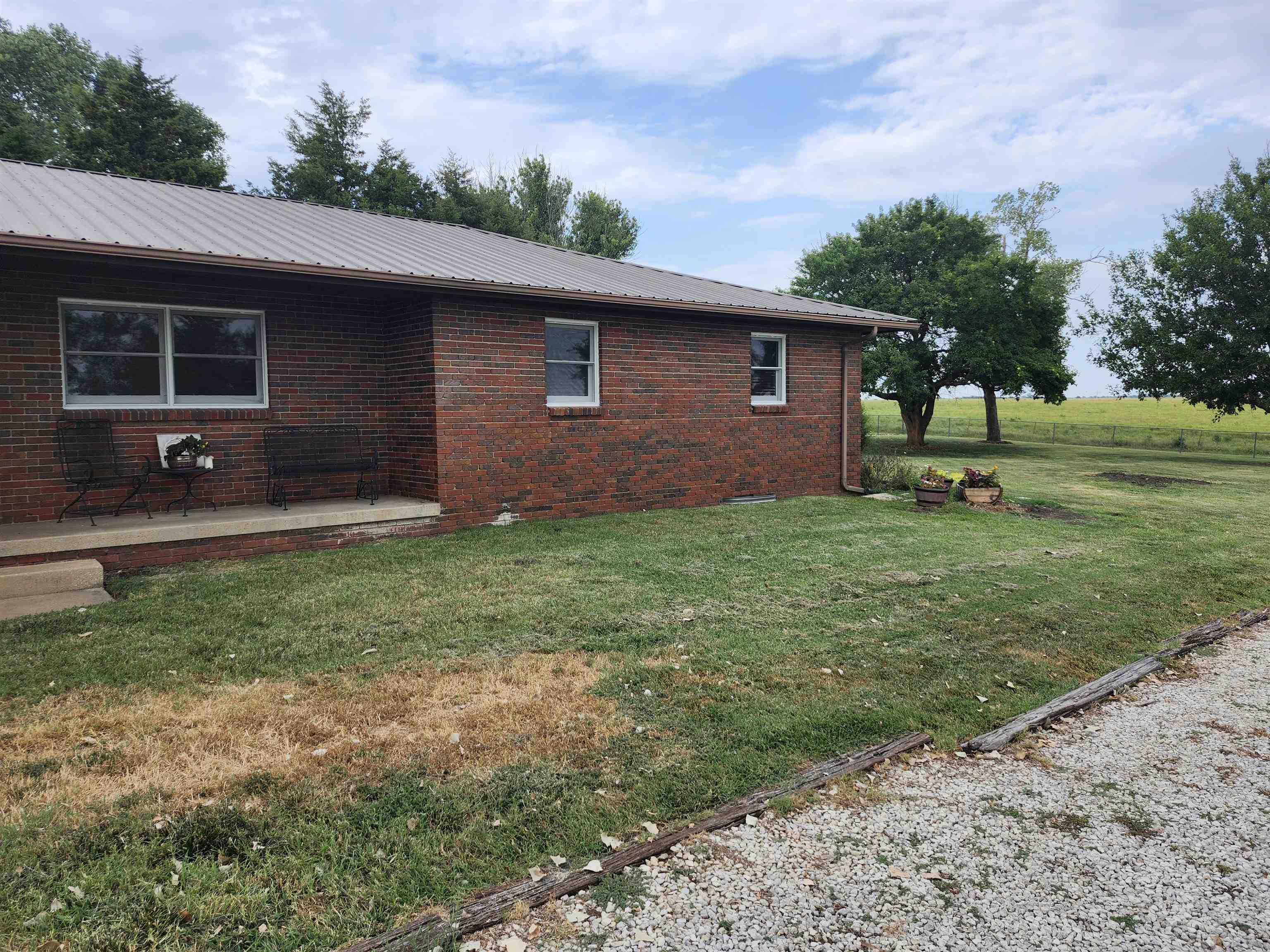 8093 161st Rd