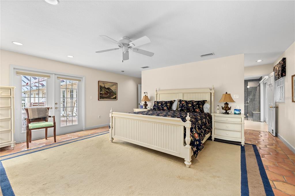 700 Old Compass Road