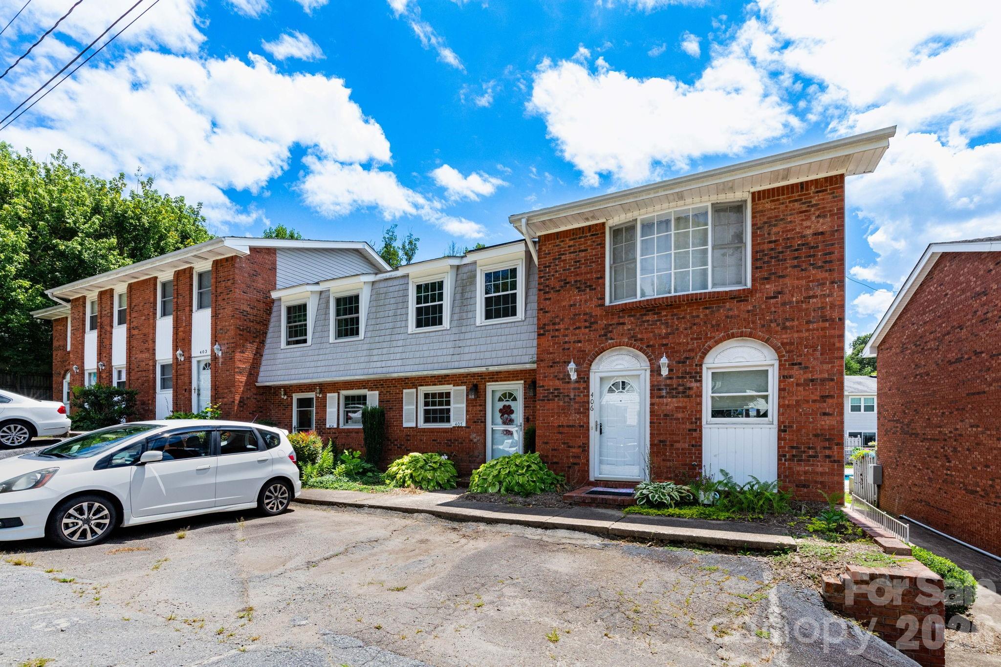 405 Southway Garden Road