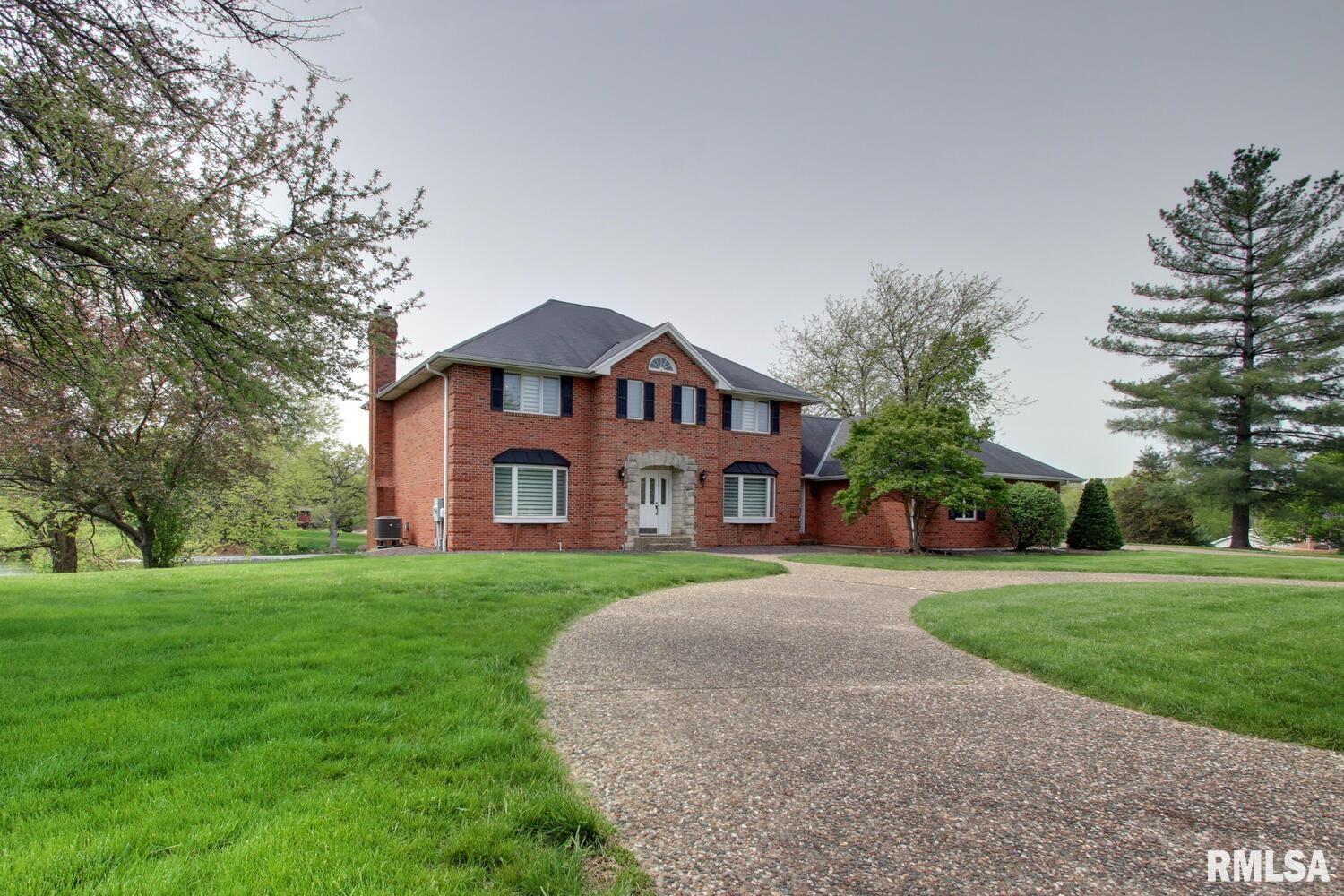 Happel Inc. Realtors Houses for sale in Quincy, Illinois Area