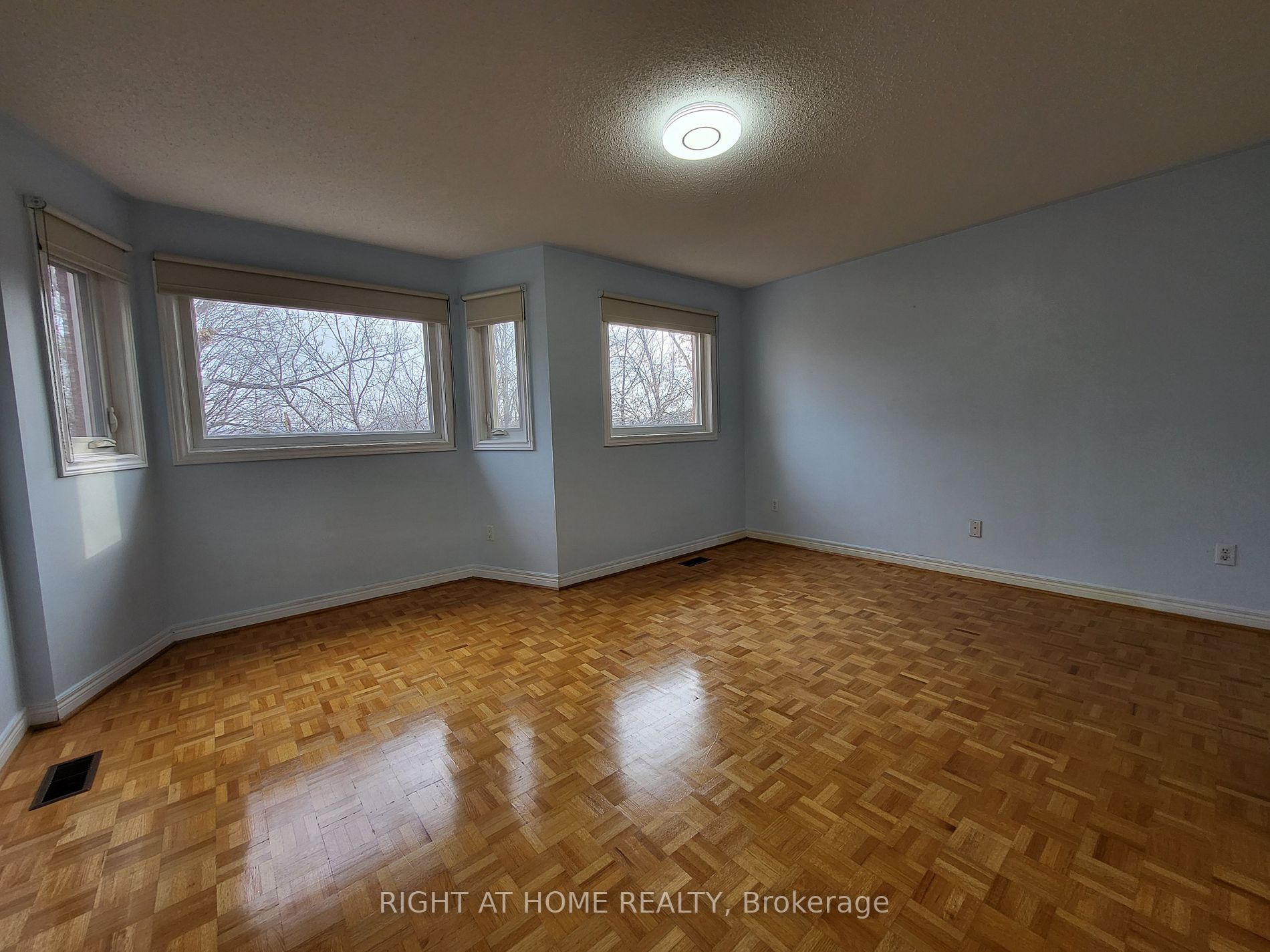 37 Giotto Cres