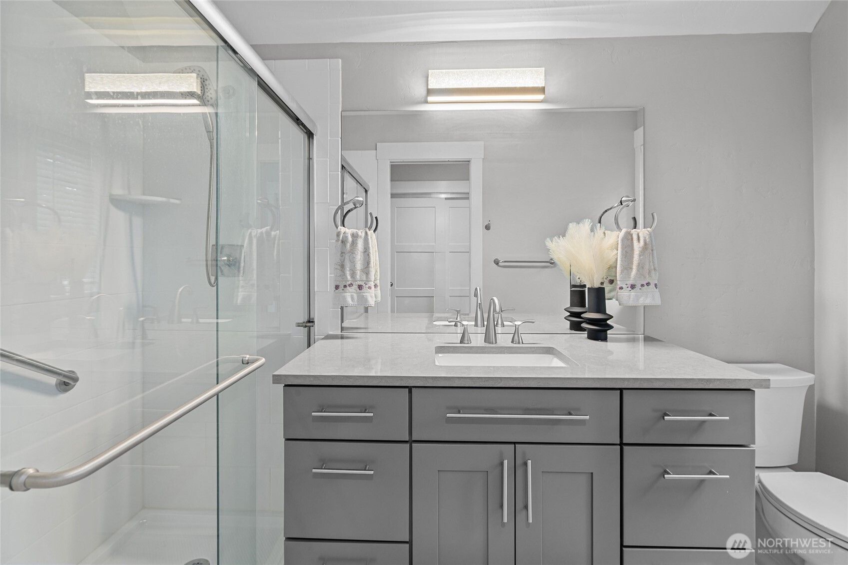 Upstairs bathroom
