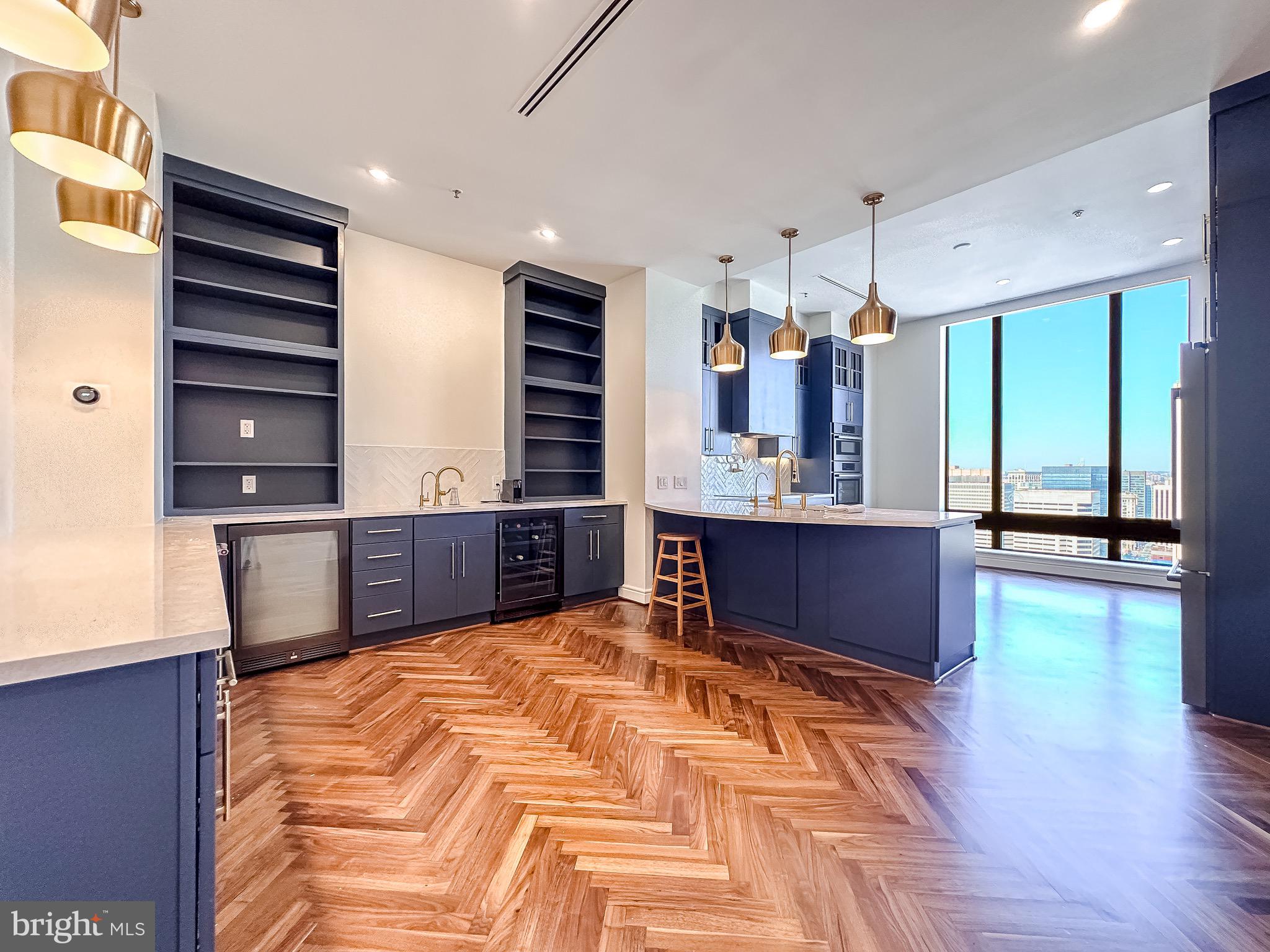 10 E Lee Street 2701