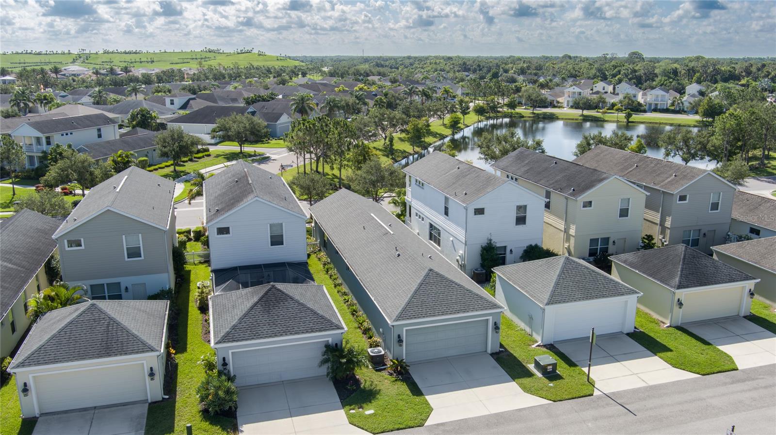 6440 Autumn Woods Way