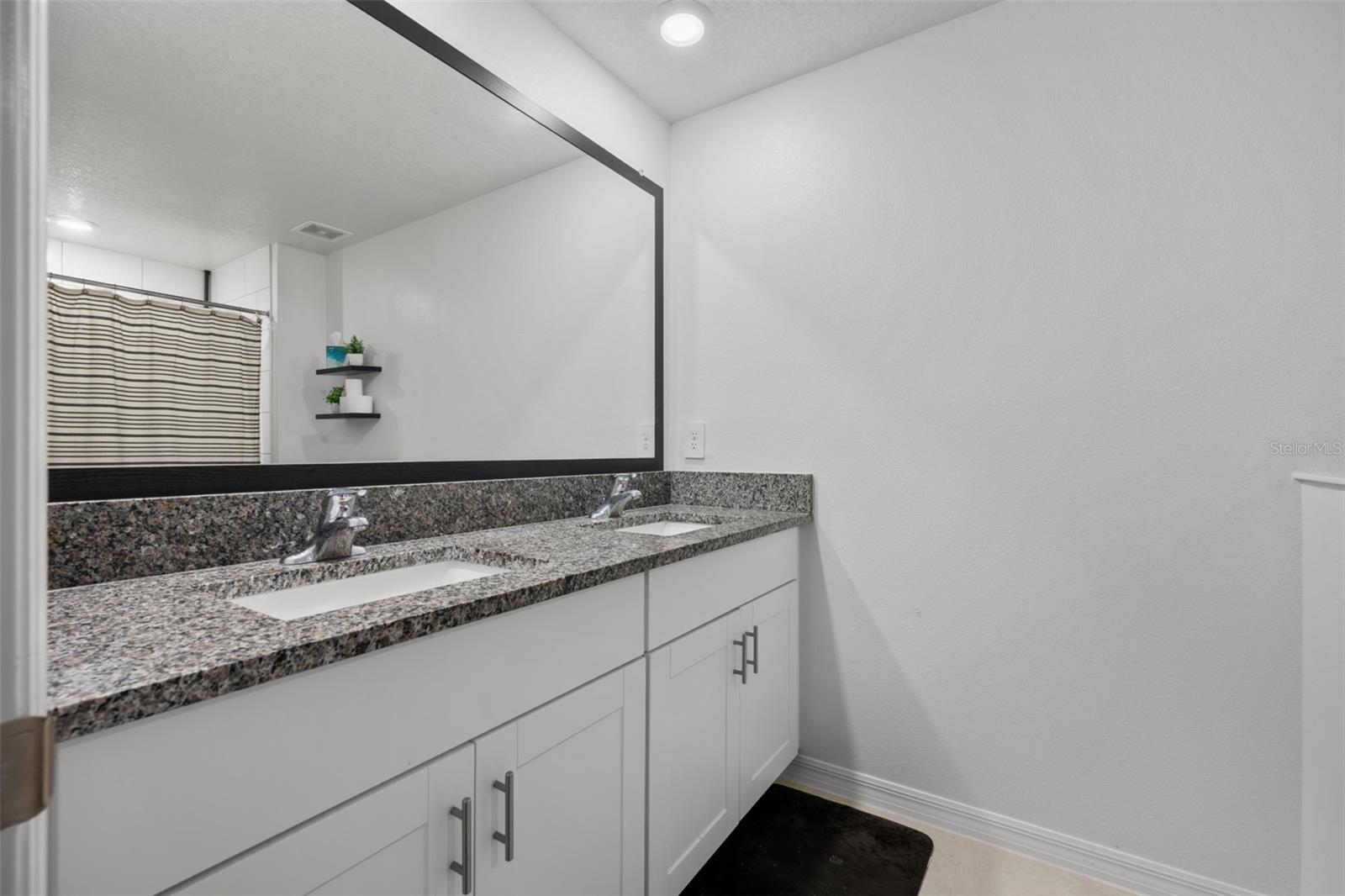 11320 65th Terrace E